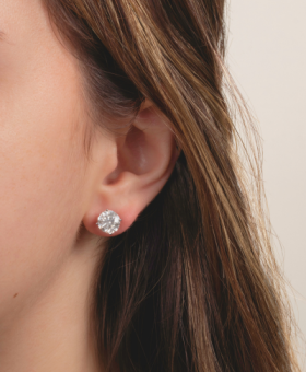 4 prong earrings
